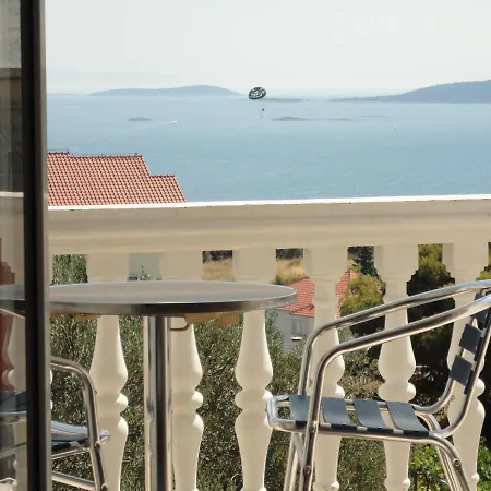 Apartman Ilak *