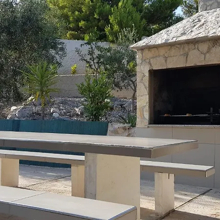 Ilak Apartman Trogir